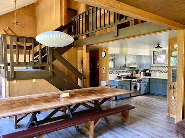 Spacious Chalet Rental in Alpine Valley for a Weekend getaway in California - Alpine Meadows, California - glamping.directory
