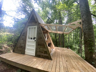 Off-Grid Experience in Cozy Mini A-Frame in Picturesque Tennessee - Grandview, Tennessee - glamping.directory