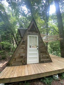 Off-Grid Experience in Cozy Mini A-Frame in Picturesque Tennessee - Grandview, Tennessee - glamping.directory