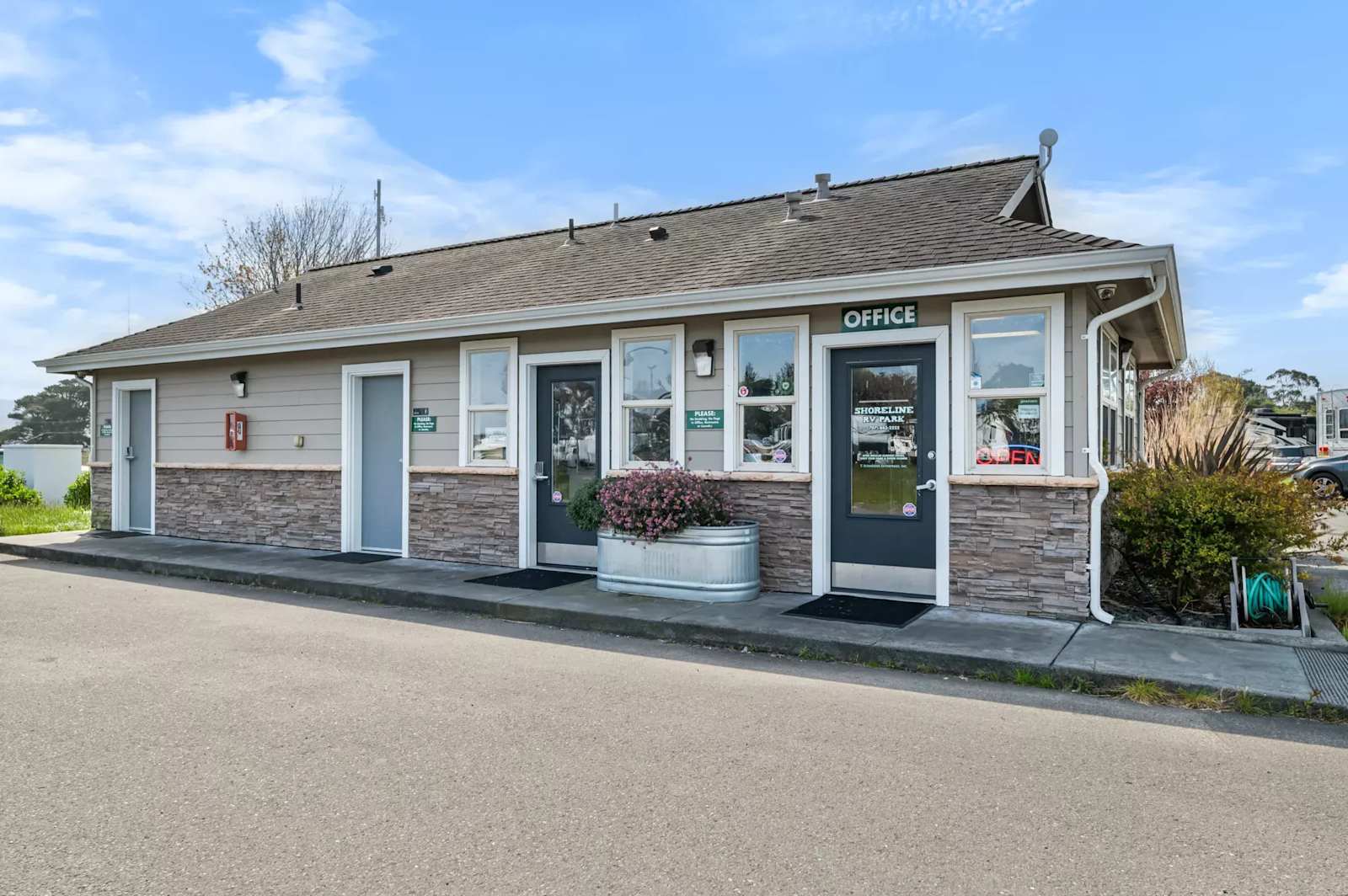 Coastal Pines RV Park - Eureka, California - glamping.directory