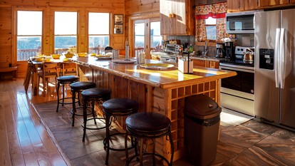 Stunning Vacation Rental for Unforgettable Family Glamping Trips in the Blue Ridge Mountains, North Carolina - Dobson, North Carolina - glamping.directory
