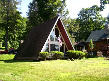 Tranquil Lakeside A-Frame Cabin Rental in Harveys Lake, Pennsylvania - Harveys Lake, Pennsylvania - glamping.directory