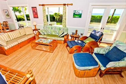 Oceanfront Cottage Rental with Mountain Views in Hanalei, Hawaii - Hanalei, Hawaii - glamping.directory