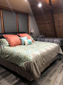 Delightful Vacation Cabins in Mount Juliet near Nashville, Tennessee - Mount Juliet, Tennessee - glamping.directory