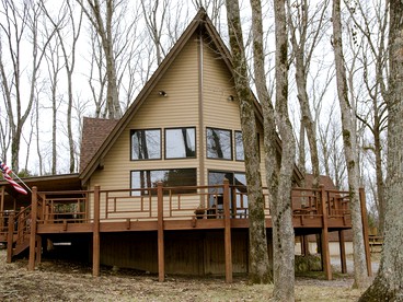 Delightful Vacation Cabins in Mount Juliet near Nashville, Tennessee - Mount Juliet, Tennessee - glamping.directory