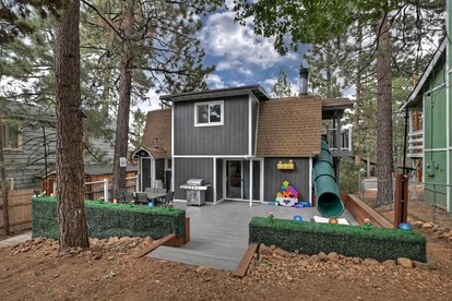 Newly Renovated Mountain Cabin with Epic Kids’ Slide Near Big Bear Lake, California - glamping.directory