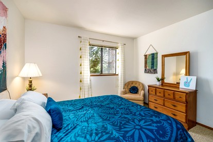 Incredible Cabin with Nice Views in Groveland, California - Groveland, California - glamping.directory