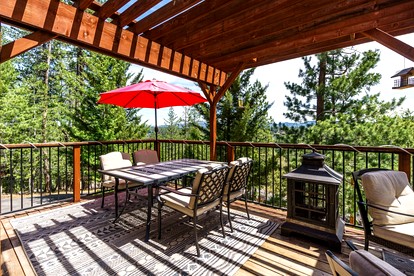 Incredible Cabin with Nice Views in Groveland, California - Groveland, California - glamping.directory