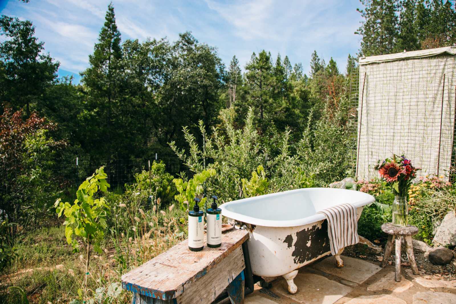 Sierra Sol Camp - glamping.directory