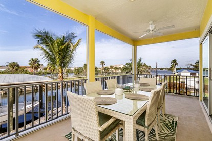 Incredible Beach House in Fort Myers Beach, Florida - Fort Myers Beach, Florida - glamping.directory
