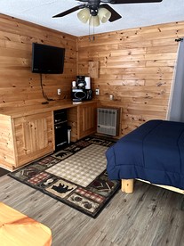 Lakefront Retreat: Cozy Cabin Along Michigan's Scenic Lake Huron Shoreline - Ocqueoc, Michigan - glamping.directory
