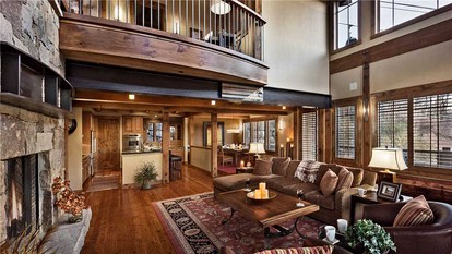 Hillside Vacation Rental with a Hot Tub near Lake Catamount, Colorado - Steamboat Springs, Colorado - glamping.directory