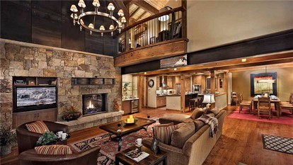 Hillside Vacation Rental with a Hot Tub near Lake Catamount, Colorado - Steamboat Springs, Colorado - glamping.directory