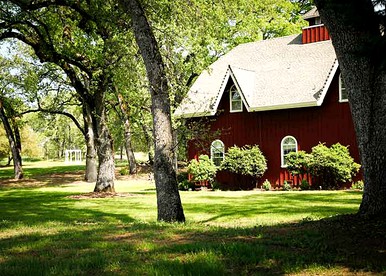 Spacious and Secluded Vacation Rental on a Picturesque Vineyard in Gold Country, California - Grass Valley, California - glamping.directory