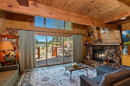 Cozy Lakefront Cabin with Firepit and Scenic Views near The Village in Big Bear, California - Big Bear Lake, California - glamping.directory