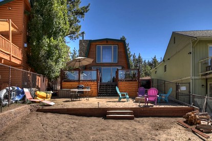 Cozy Lakefront Cabin with Firepit and Scenic Views near The Village in Big Bear, California - Big Bear Lake, California - glamping.directory
