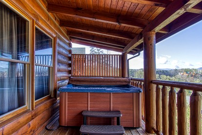 Pigeon Forge Log Cabin, for Family Glamping near Dollywood - Pigeon Forge, Tennessee - glamping.directory