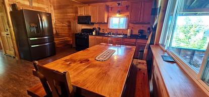 Vibrant Cozy Cabin Haven Near Moosehead Lake, Maine - Greenville, Maine - glamping.directory