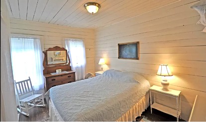 Rustic Cottage Rental on National Seashore with Ocean Views in Cape Cod - Eastham, Massachusetts - glamping.directory