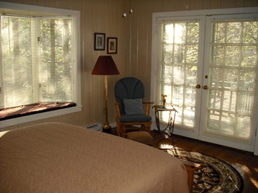 Superb Mountain Getaway near Cherokee National Forest in Reliance, Tennessee - Reliance, Tennessee - glamping.directory
