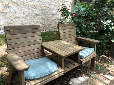 Vacation Cabin near the Boutiques and Galleries in Ingram, Texas - Ingram, Texas - glamping.directory