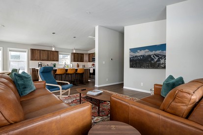 Brand New Cozy Mountain Retreat Cabin with Panoramic Views Near Winter Park, Tabernash Colorado - Tabernash, Colorado - glamping.directory