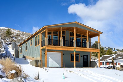 Brand New Cozy Mountain Retreat Cabin with Panoramic Views Near Winter Park, Tabernash Colorado - glamping.directory