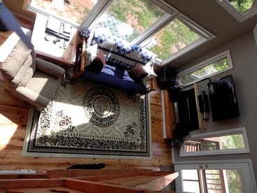 Well-Equipped Cabin Great for Families in Helen, Georgia - Clarkesville, Georgia - glamping.directory