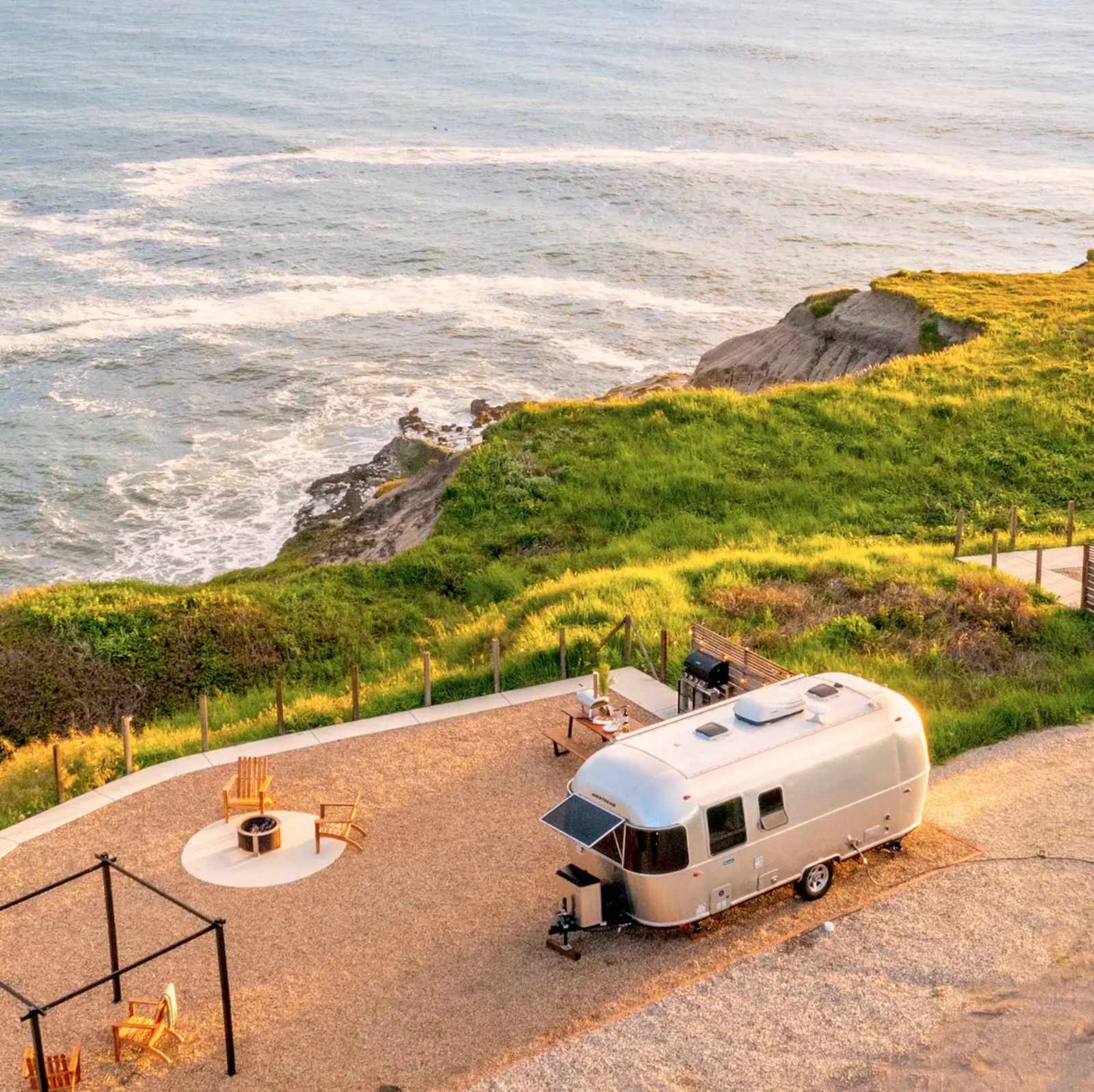 Dreamy California Coast Airstreams - glamping.directory