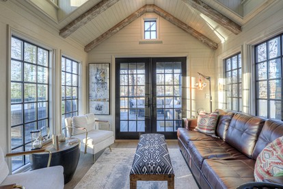 Magical Tiny Cottage with Lovely Outdoor Living in Tennessee - Tracy City, Tennessee - glamping.directory