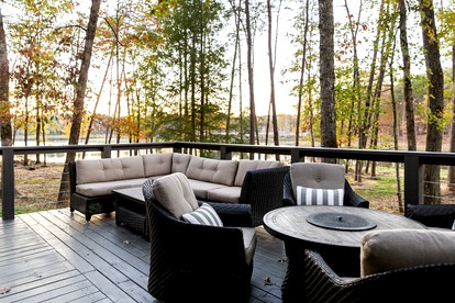 Magical Tiny Cottage with Lovely Outdoor Living in Tennessee - Tracy City, Tennessee - glamping.directory