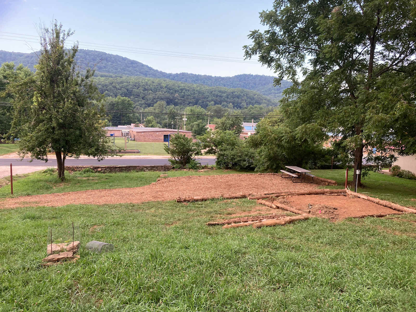 Ozark Base Camp - Saint Paul, Arkansas - glamping.directory