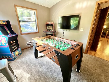 Spacious Group Cabin Beautiful Outdoor Spaces and Game Room in Tennessee - Sevierville, Tennessee - glamping.directory