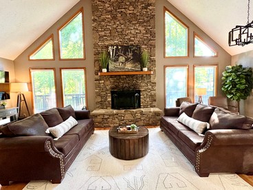 Spacious Group Cabin Beautiful Outdoor Spaces and Game Room in Tennessee - Sevierville, Tennessee - glamping.directory