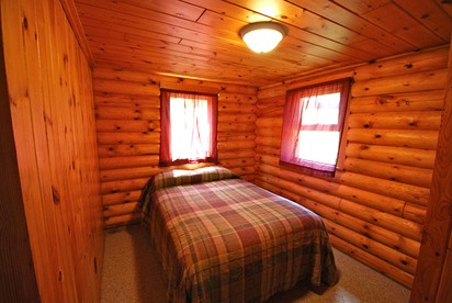 Waterfront Cabin with Amazing Sleeping Loft on Pelican Lake, Minnesota - Orr, Minnesota - glamping.directory