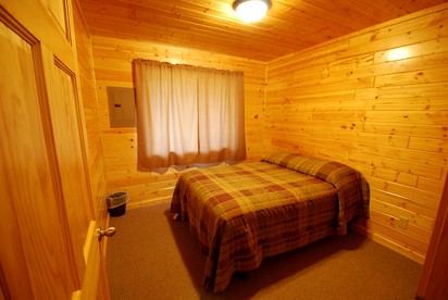 Waterfront Cabin with Amazing Sleeping Loft on Pelican Lake, Minnesota - Orr, Minnesota - glamping.directory