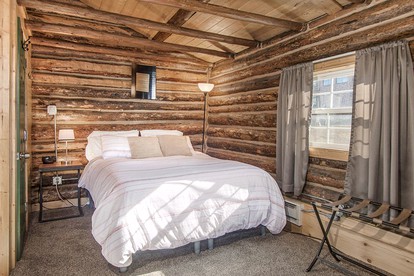 Cozy Cabin for a Romantic Getaway in Frisco, Colorado - Frisco, Colorado - glamping.directory