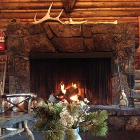 Charming Alpine Log Cabin for Family Vacation near Cora, Wyoming - Cora, Wyoming - glamping.directory