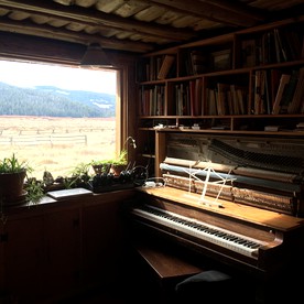 Charming Alpine Log Cabin for Family Vacation near Cora, Wyoming - Cora, Wyoming - glamping.directory