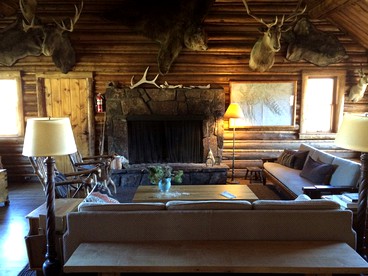 Charming Alpine Log Cabin for Family Vacation near Cora, Wyoming - Cora, Wyoming - glamping.directory