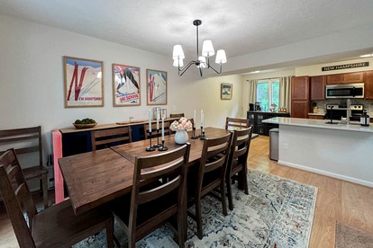 Family-Friendly Rental with Outdoor Pool in New Hampshire - Bartlett, New Hampshire - glamping.directory