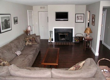 Cozy Vacation Rental for 14 Guests on Lake Cumberland in Kentucky - Bronston, Kentucky - glamping.directory