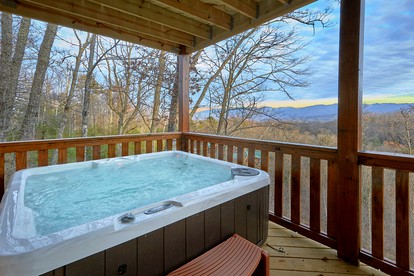 Amazing Tennessee Cabin Rental for a Great Smoky Mountain Vacation - Sevierville, Tennessee - glamping.directory
