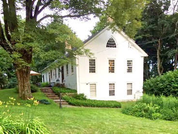 Weekend Getaway in a Charming Bed and Breakfast near Shenipsit State Forest, Connecticut - glamping.directory