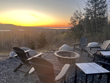 Beautiful Modern Cottage with Stunning Natural Views in Sebago, Maine - Sebago, Maine - glamping.directory