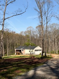 Peaceful Country Hideaway Perfect for a Relaxing Stay in East Berlin, Pennsylvania - glamping.directory