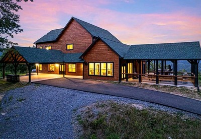 Scenic Smoky Mountain Retreat with Heated Indoor Pool & Game Room near Pigeon Forge, Sevierville TN - glamping.directory