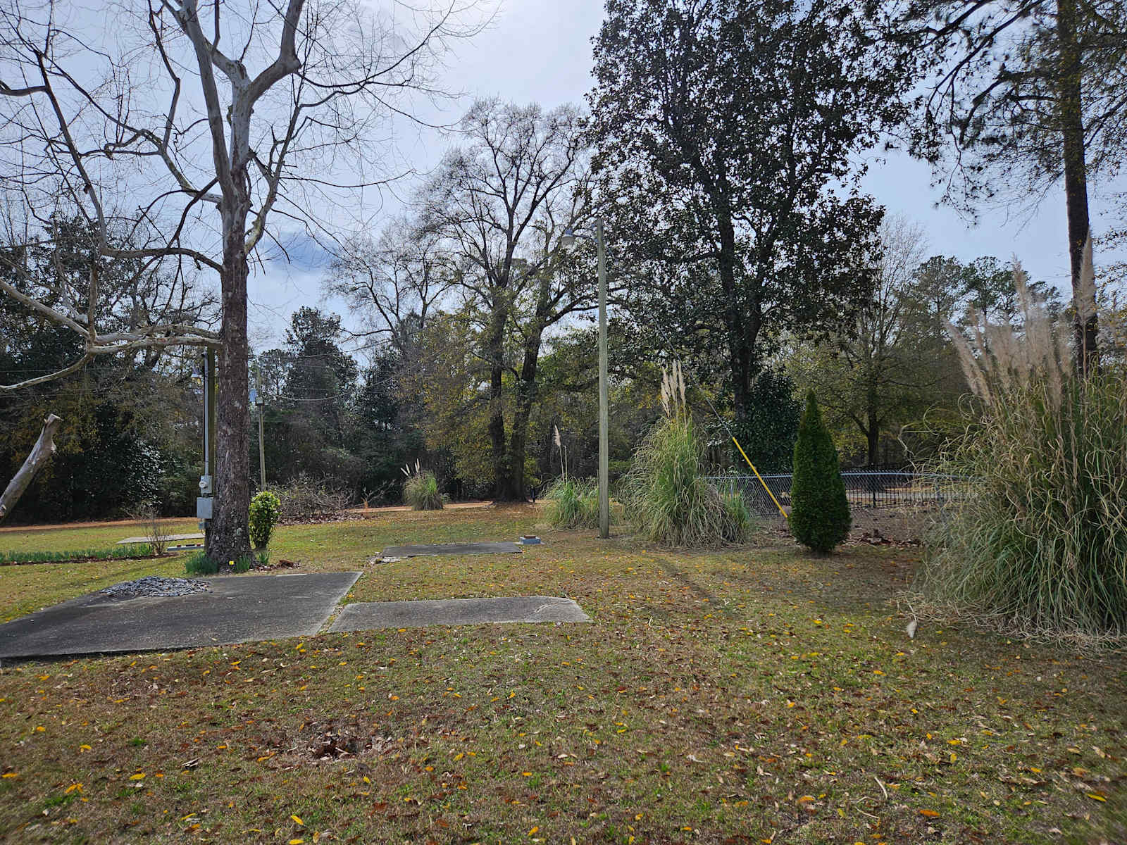 Stump's Country Camping - Troy, Alabama - glamping.directory