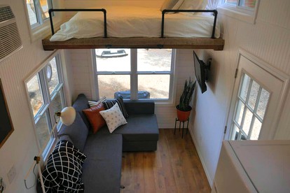 Modern Tiny House with Wi-Fi and Air Conditioning near St. George, Utah - Leeds, Utah - glamping.directory
