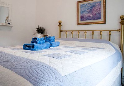 Romantic Getaway Accommodation for Two in Yellowstone County, Montana - Hungry Horse, Montana - glamping.directory